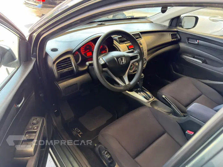 CITY 1.5 LX Sedan 16V