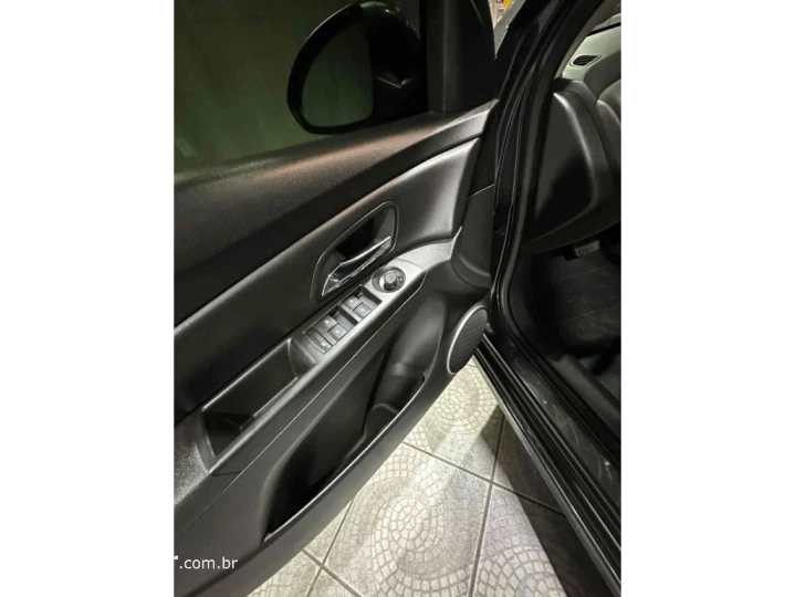 CRUZE 1.8 LT 16V FLEX 4P AUTOMÁTICO