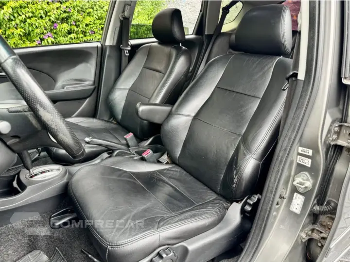 FIT 1.5 EX 16V FLEX 4P AUTOMÁTICO