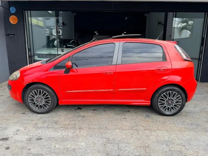 PUNTO 1.8 SPORTING 16V FLEX 4P AUTOMATIZADO