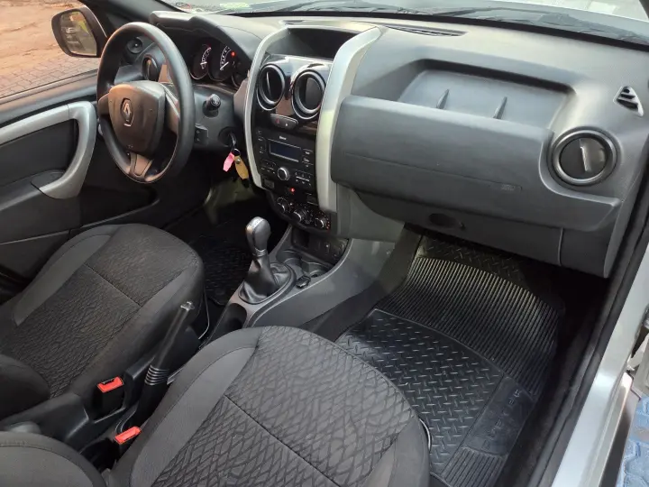 DUSTER 1.6 16V SCE FLEX EXPRESSION X-TRONIC