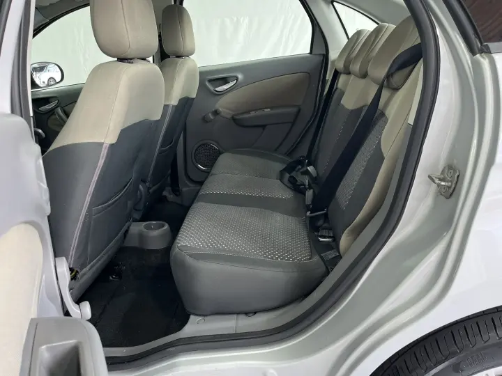 GRAND SIENA 1.6 MPI Essence 16V