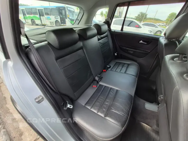 SPACE CROSS 1.6 MI 8V