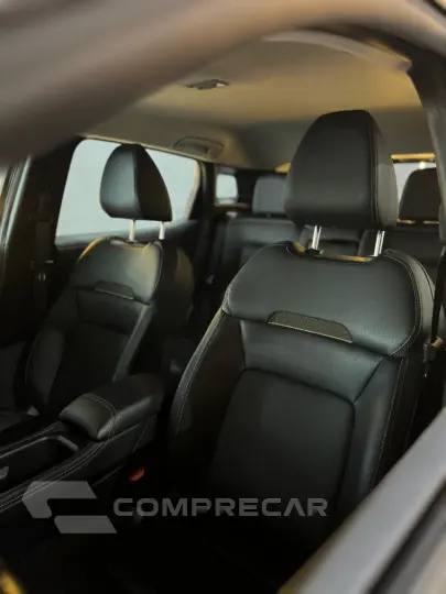 KICKS 1.0 Turbo Exclusive