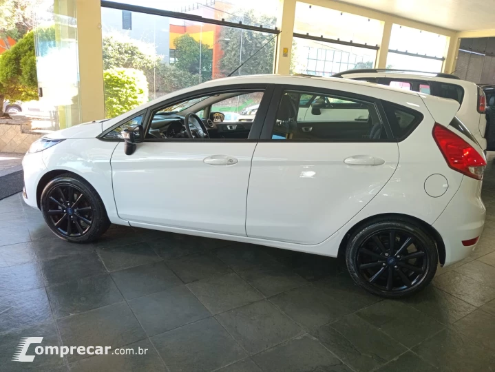 FIESTA 1.6 SE Hatch 16V