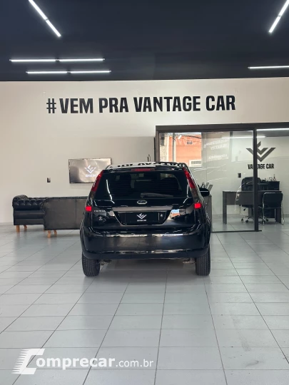 FIESTA 1.0 MPI Class Hatch 8V