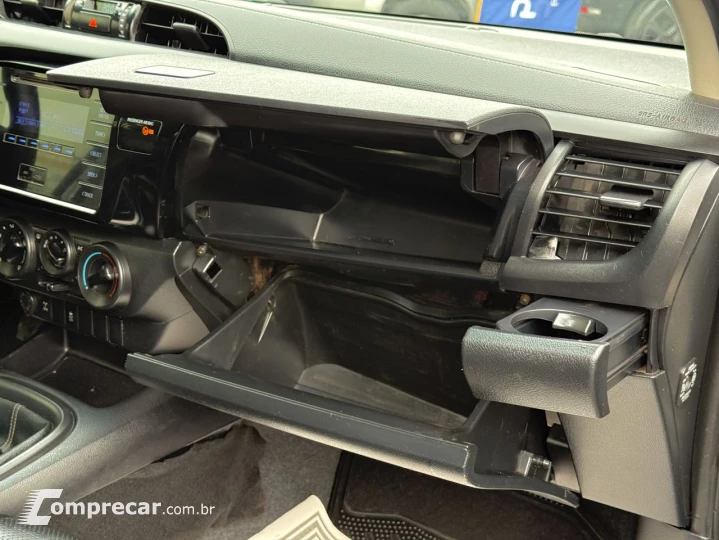 Hilux CD 4x4 2.8 Diesel Mec.