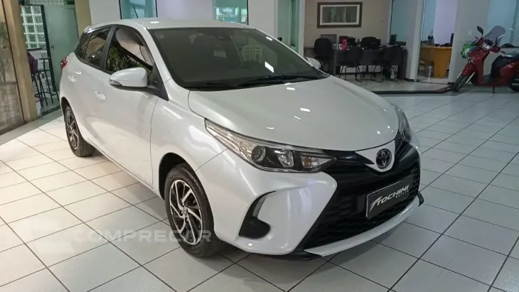 City Hatch 1.5 16V 4P FLEX TOURING AUTOMÁTICO CVT
