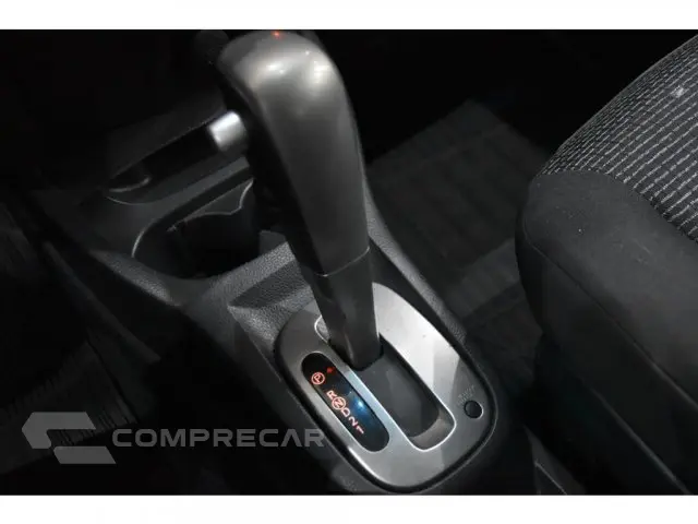 LIVINA - 1.8 S 16V 4P AUTOMÁTICO