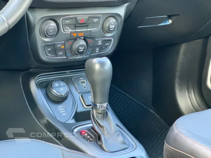 COMPASS 2.0 16V Longitude 4X4