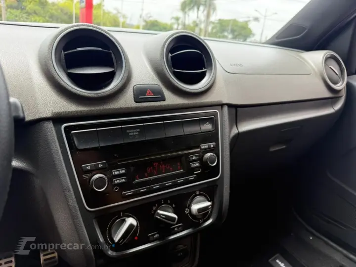 SAVEIRO 1.6 CROSS CE 8V FLEX 2P MANUAL