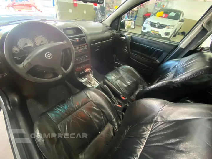 Astra 2.0 Mpfi Elite 8V Flex 4P Automático