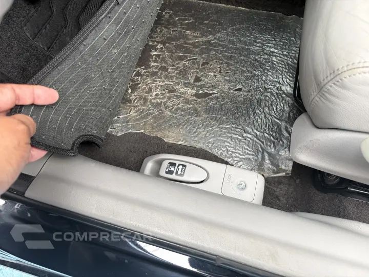 CIVIC 1.8 LXL 16V