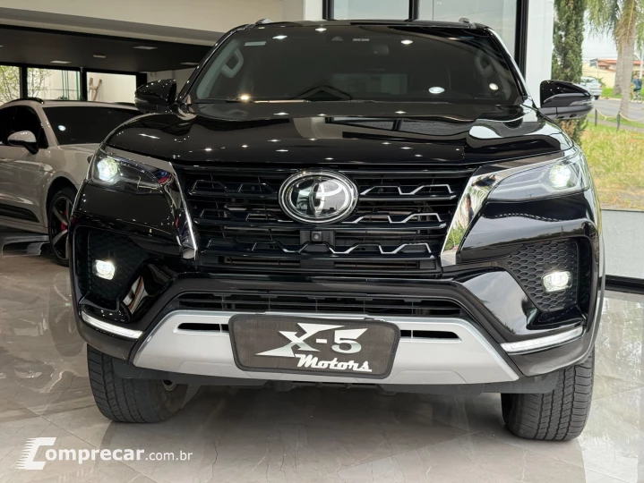 Hilux SW4 SRX 4x4 2.8 TDI 16V Dies. Aut.
