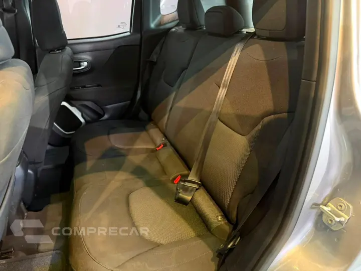 Renegade 1.8 16V Flex 4P Automático