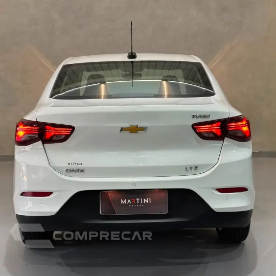 ONIX SEDAN Plus LTZ 1.0 12V TB Flex Aut.