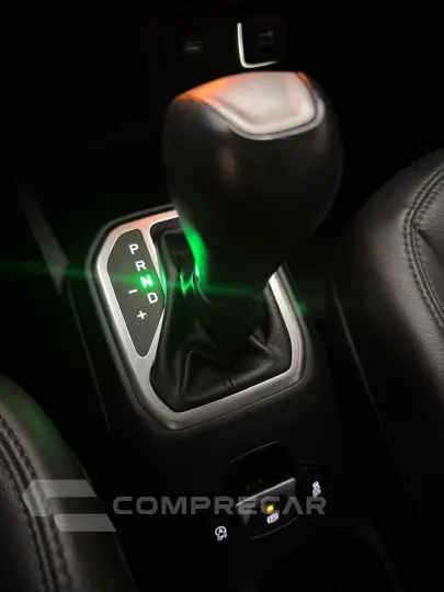 Renegade 1.8 16V 4P FLEX