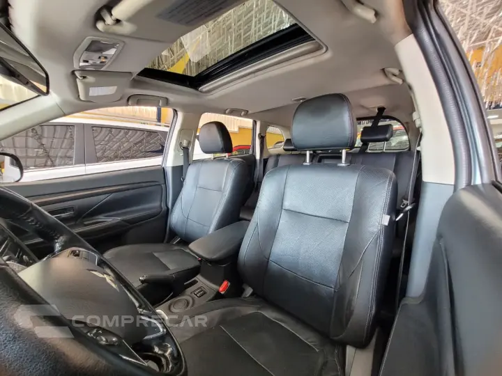 OUTLANDER 2.0 16V 160cv Aut.