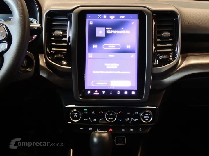 TORO 2.0 16V Turbo Ranch 4WD AT9