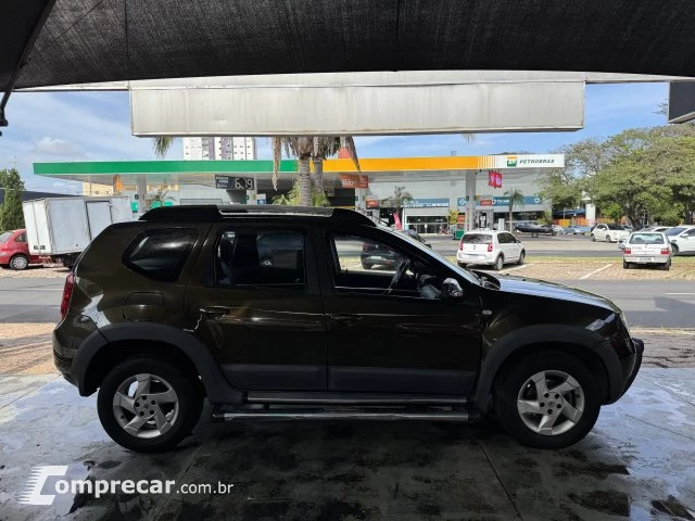DUSTER - 2.0 DYNAMIQUE 4X2 16V 4P AUTOMÁTICO