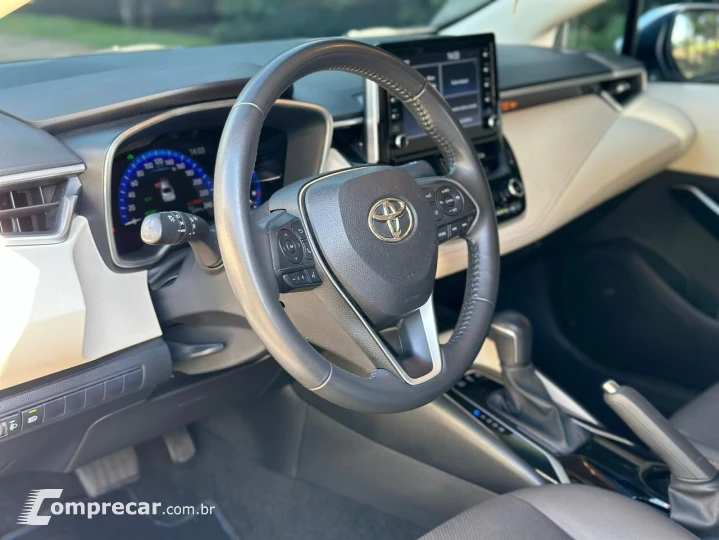 COROLLA 1.8 VVT-I Hybrid Altis Premium
