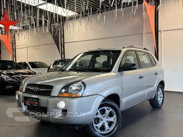 TUCSON - 2.0 MPFI GL 16V 142CV 2WD 4P AUTOMÁTICO