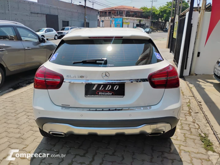 GLA 200 1.6 CGI Advance 16V Turbo