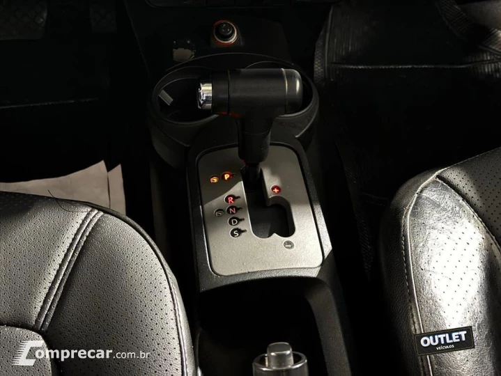 NEW BEETLE 2.0 MI 8V GASOLINA 2P AUTOMÁTICO