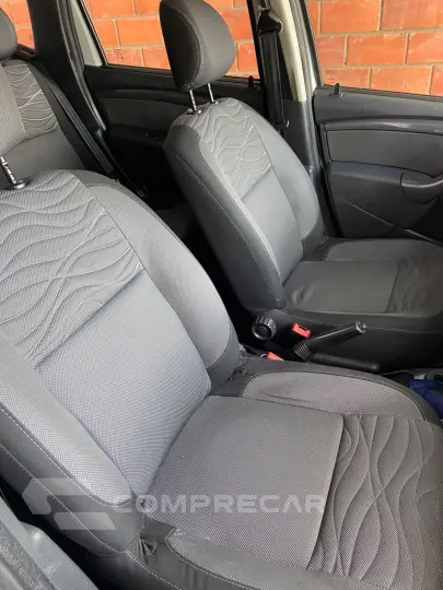 DUSTER 2.0 Tech Road II 4X2 16V