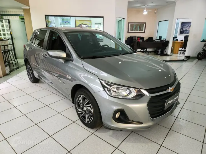 Onix Hatch 1.0 12V 4P FLEX LT TURBO