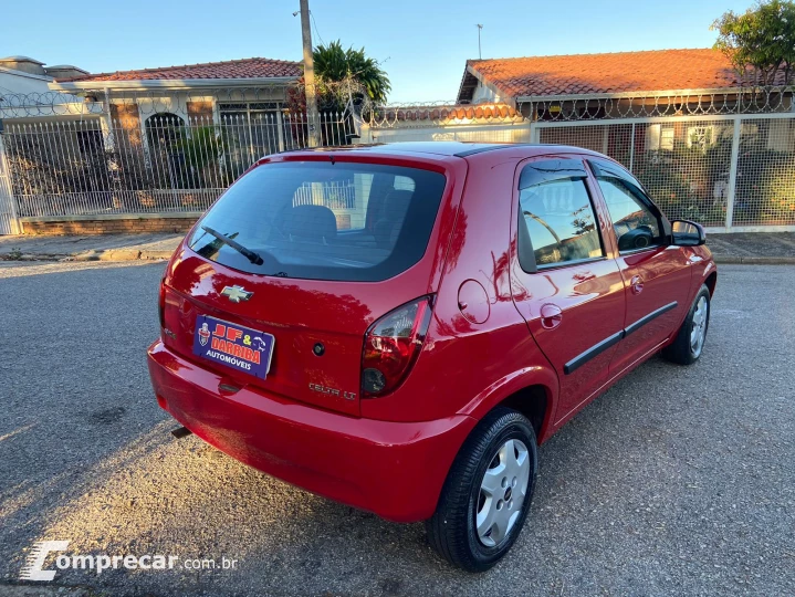 CELTA 1.0 MPFI LT 8V