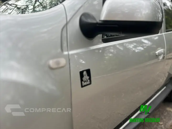 DUSTER 1.6 DAKAR 4X2 16V FLEX 4P MANUAL