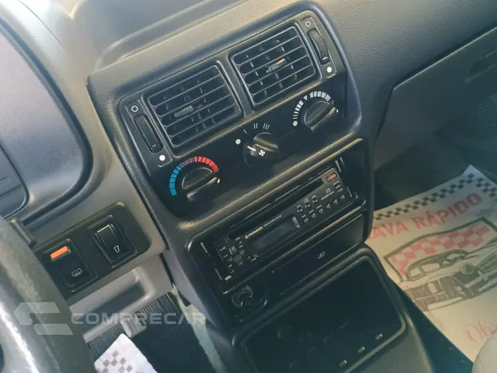 ESCORT 1.8 Guarujá 8V