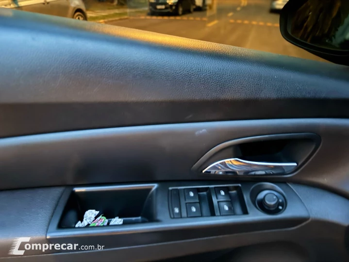 CRUZE 1.8 LT 16V
