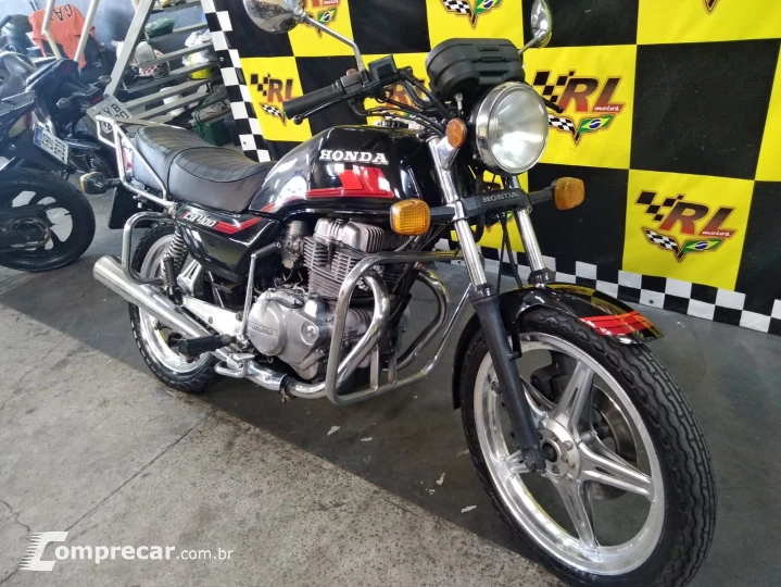 CB400