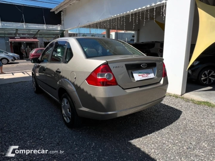 FIESTA 1.6 MPI Trend Sedan 8V