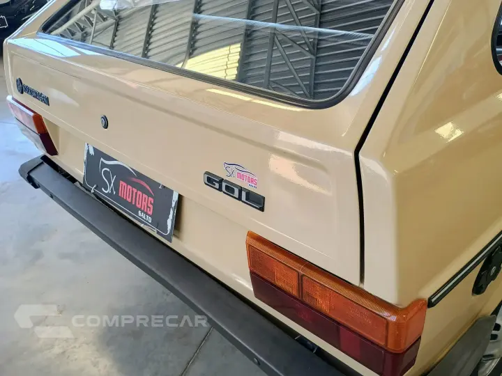 Gol BX 1.6 Álcool