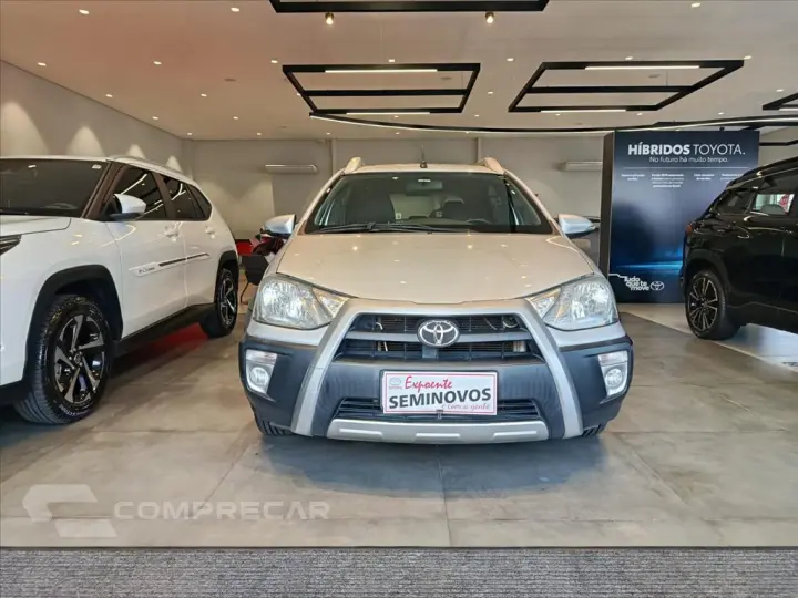 ETIOS CROSS 1.5 16V FLEX 4P AUTOMÁTICO