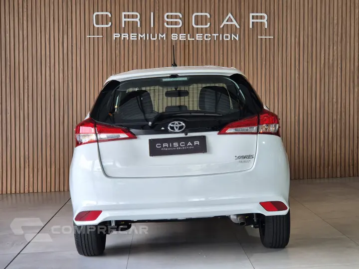 YARIS 1.5 16V XL