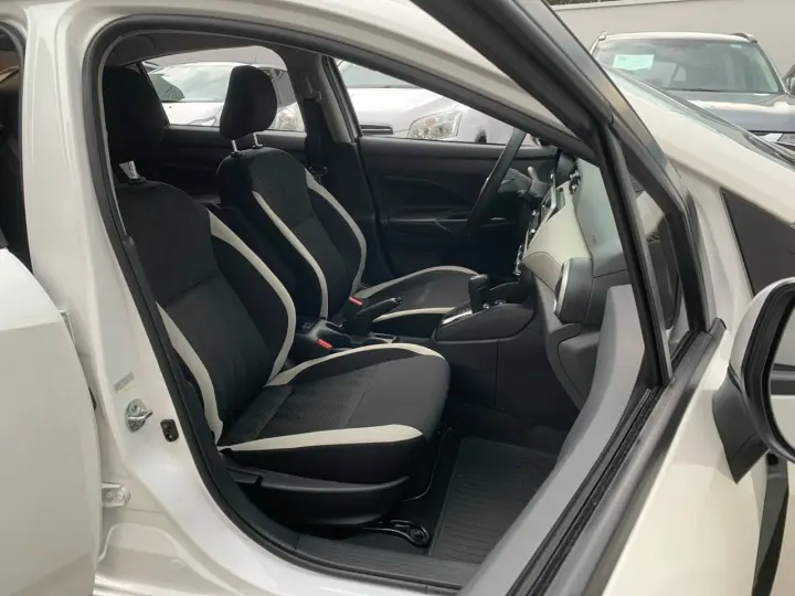 VERSA Sense 1.6 16V Flex Aut.