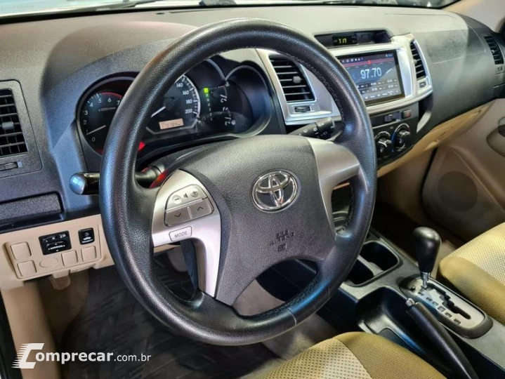 HILUX SW4 SR 4X2 2.7 AUTOM GG