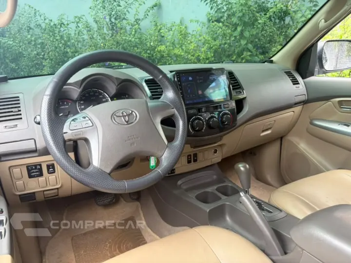 HILUX SW4 2.7 SR 4X2 16V FLEX 4P AUTOMÁTICO