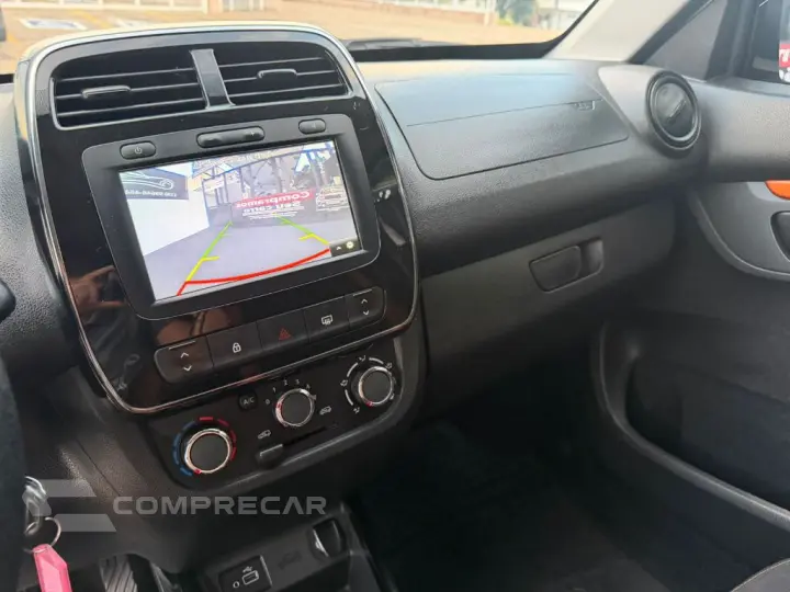 KWID OUTSIDER 1.0 Flex 12V 5p Mec.