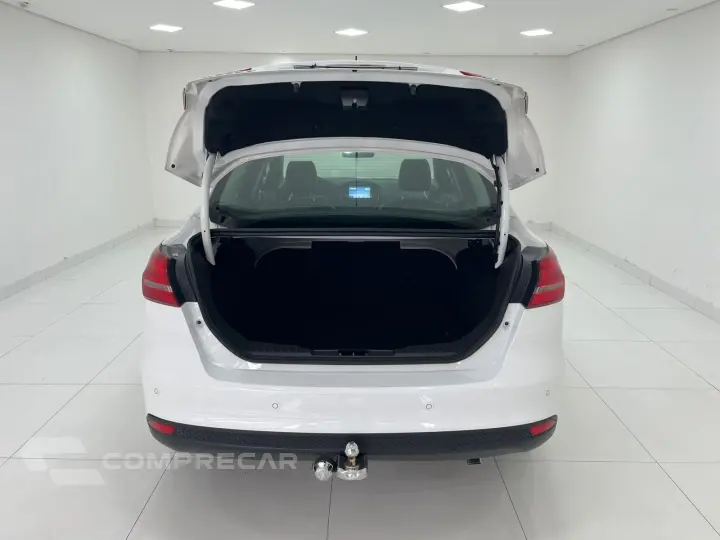 FOCUS 2.0 SE Plus Sedan 16V