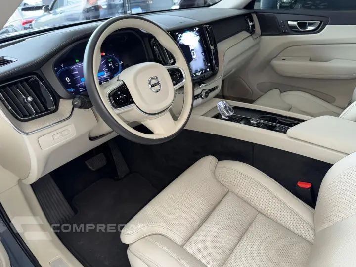 XC60 2.0 T8 Recharge Ultimate AWD Geartronic