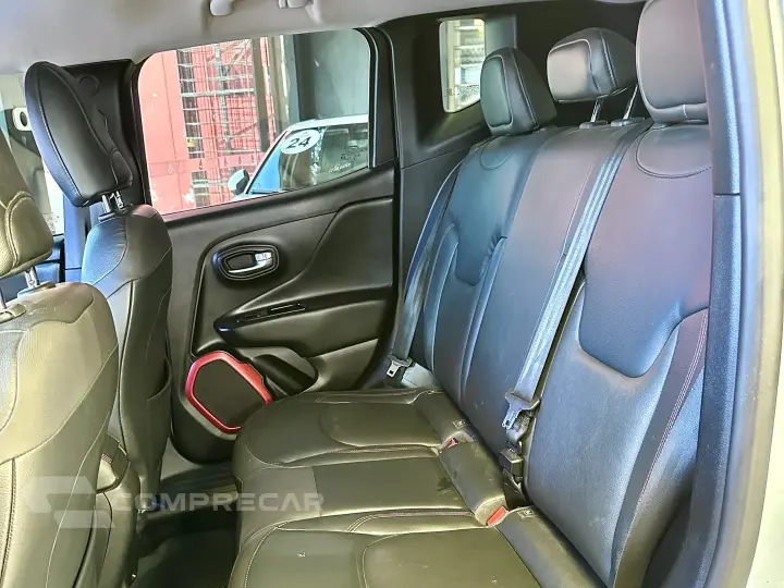 RENEGADE 2.0 16V TURBO DIESEL TRAILHAWK 4P 4X4 AUTOMÁTICO