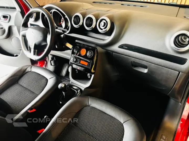 C3 1.6 EXCLUSIVE 16V FLEX 4P MANUAL