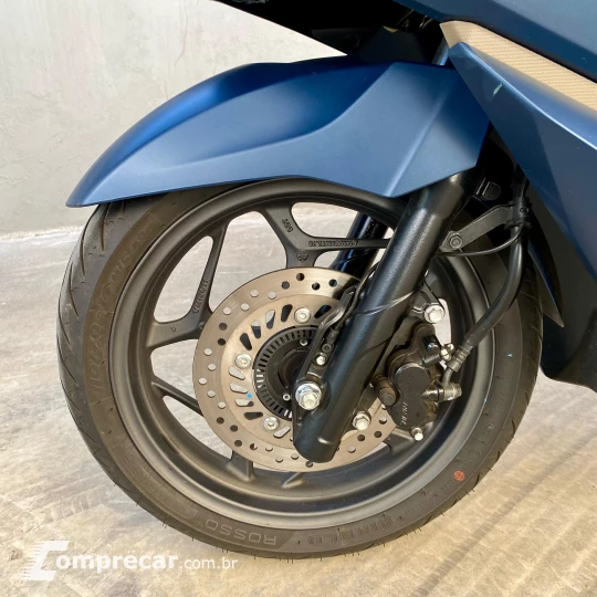 PCX 160 DLX