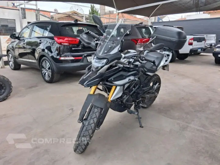 G 310 GS