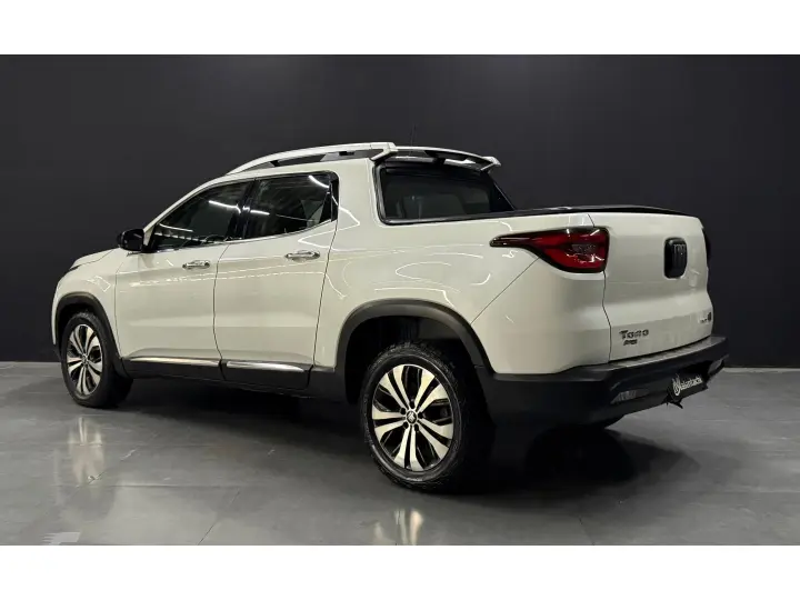 TORO 2.0 16V TURBO DIESEL VOLCANO 4WD AT9